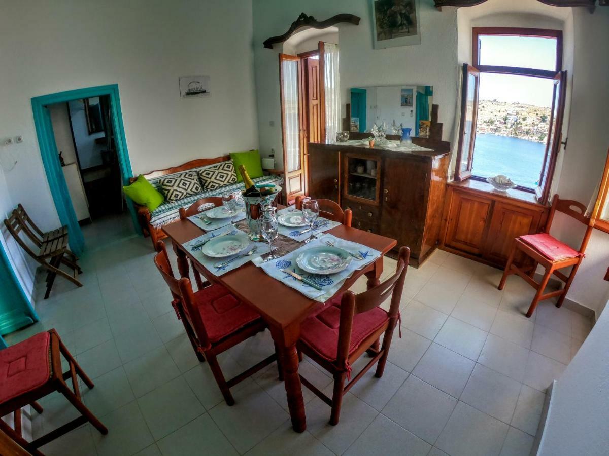 Villa Pitini Szími Kültér fotó