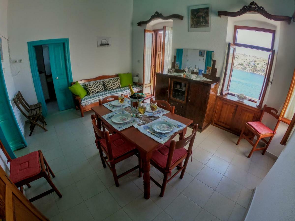 Villa Pitini Szími Kültér fotó