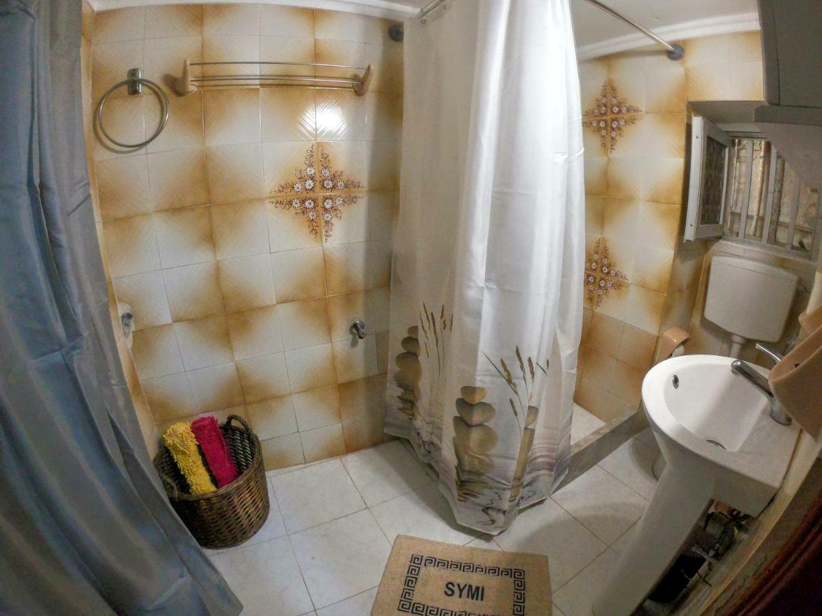 Villa Pitini Szími Kültér fotó