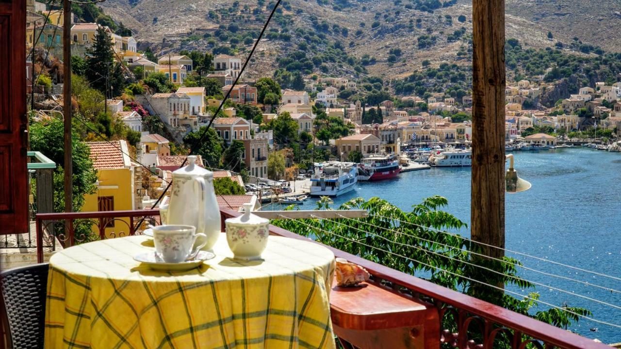 Villa Pitini Szími Kültér fotó